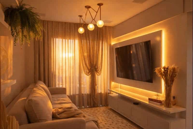 Imagem de sala organizada após seguir as dicas de como deixar a casa organizar a casa sem virar refém da faxina